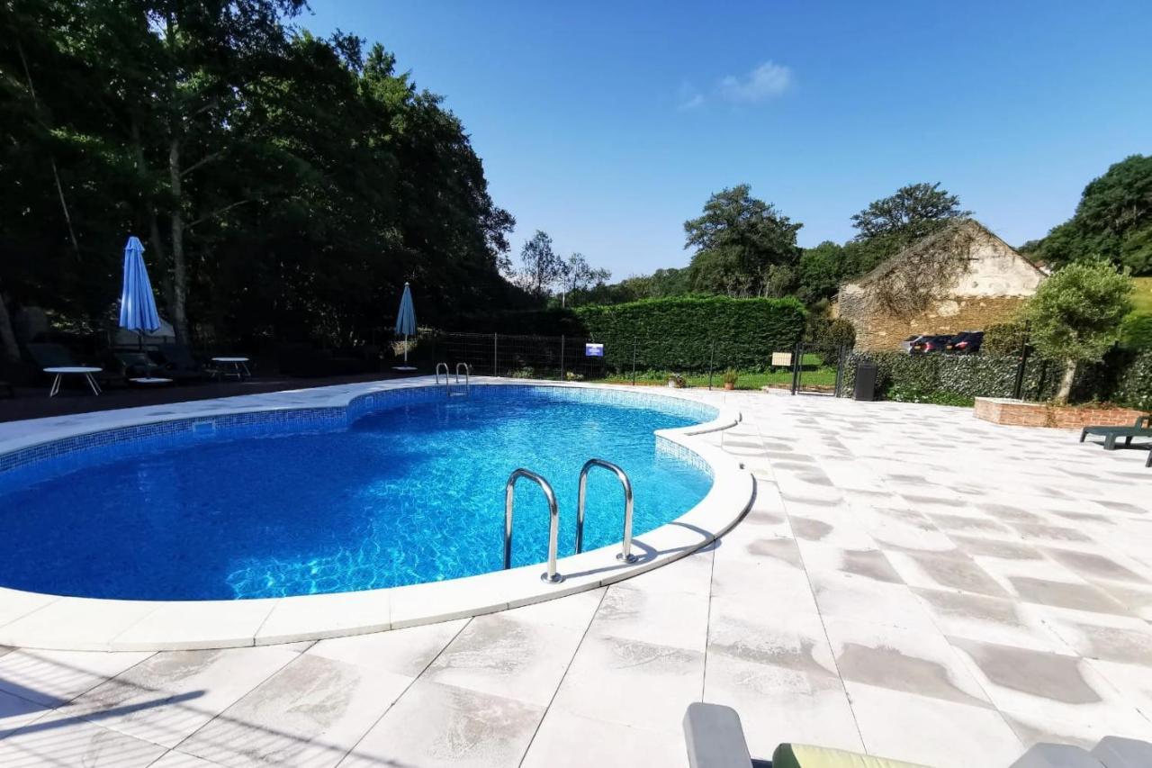 מלון Moutier-Malcard Luxury Glamping @Moulin Des Forges מראה חיצוני תמונה