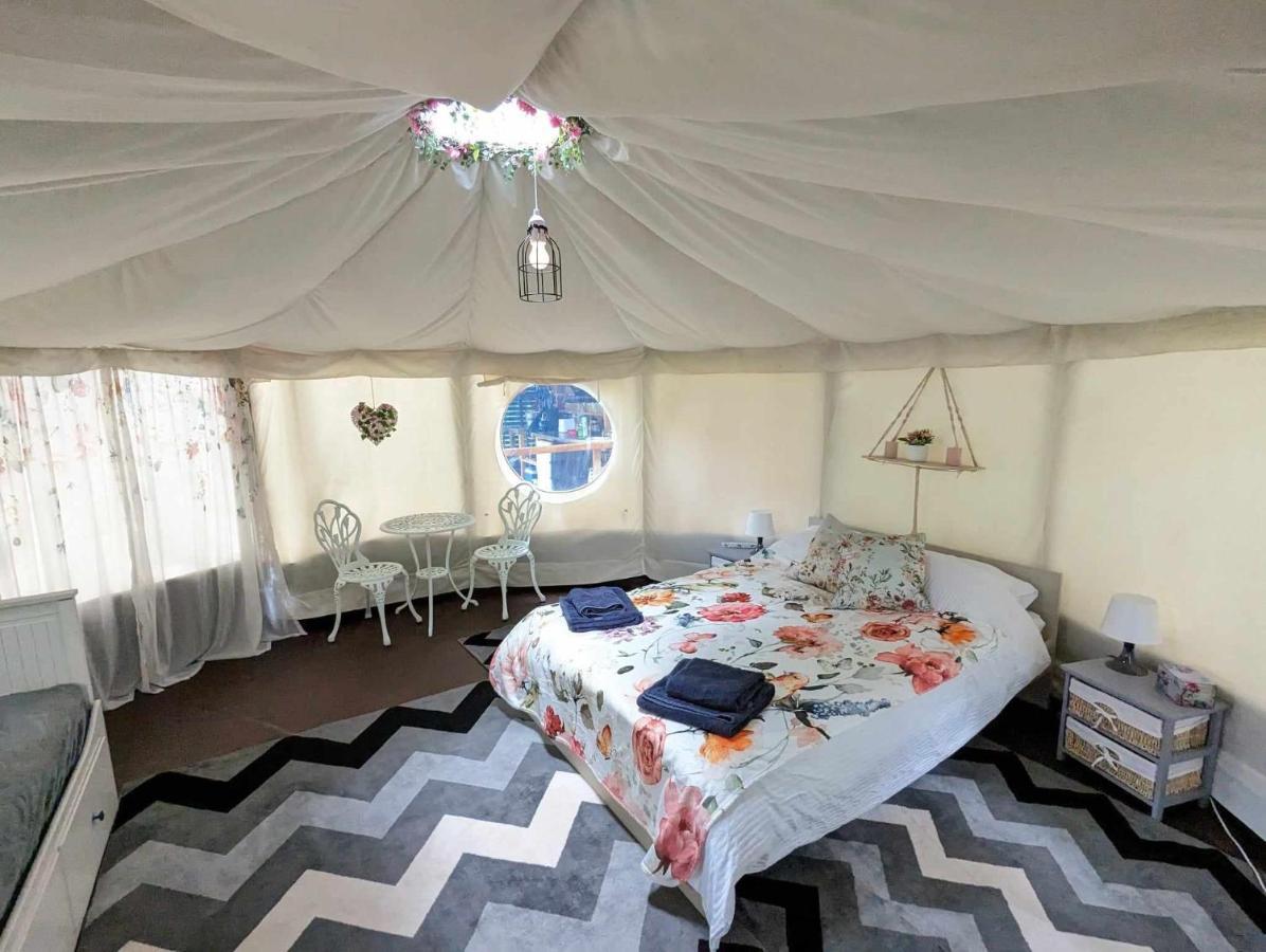 מלון Moutier-Malcard Luxury Glamping @Moulin Des Forges מראה חיצוני תמונה