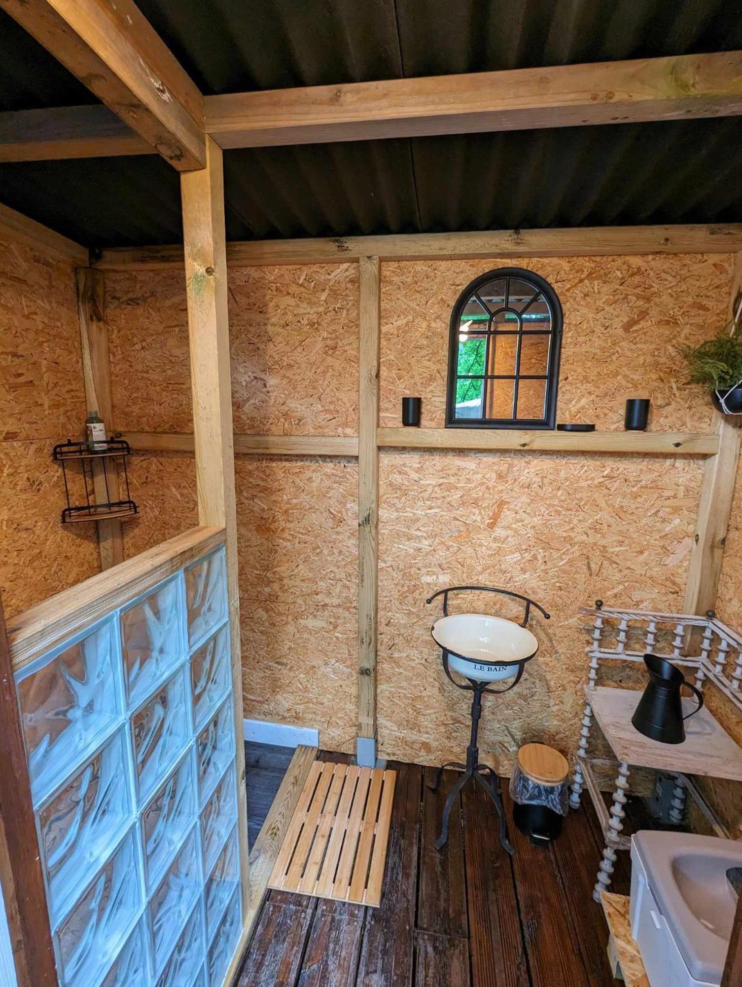 מלון Moutier-Malcard Luxury Glamping @Moulin Des Forges מראה חיצוני תמונה